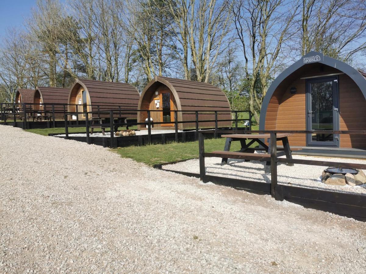 Wyreside Lakes Glamping Pods Hotel Lancaster Exterior photo