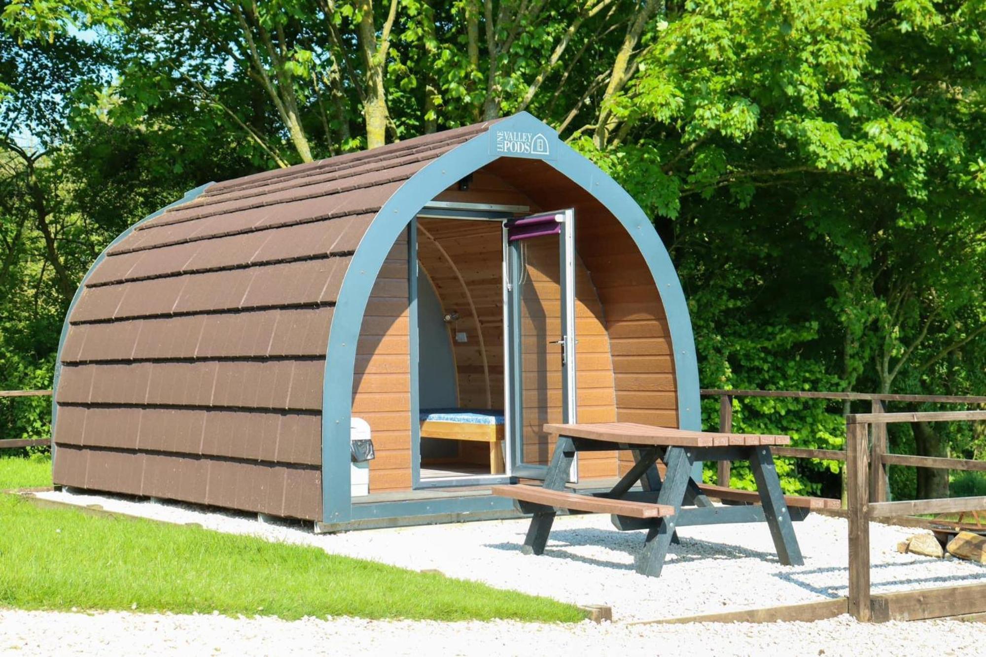 Wyreside Lakes Glamping Pods Hotel Lancaster Exterior photo