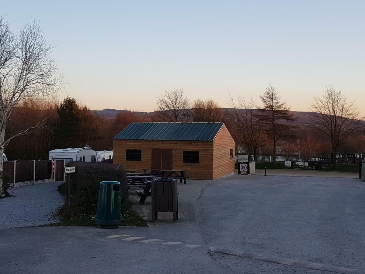 Wyreside Lakes Glamping Pods Hotel Lancaster Exterior photo