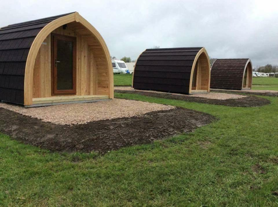 Wyreside Lakes Glamping Pods Hotel Lancaster Exterior photo